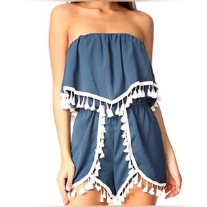 Jack By BB Dakota Blue Pom Pom Romper Size L